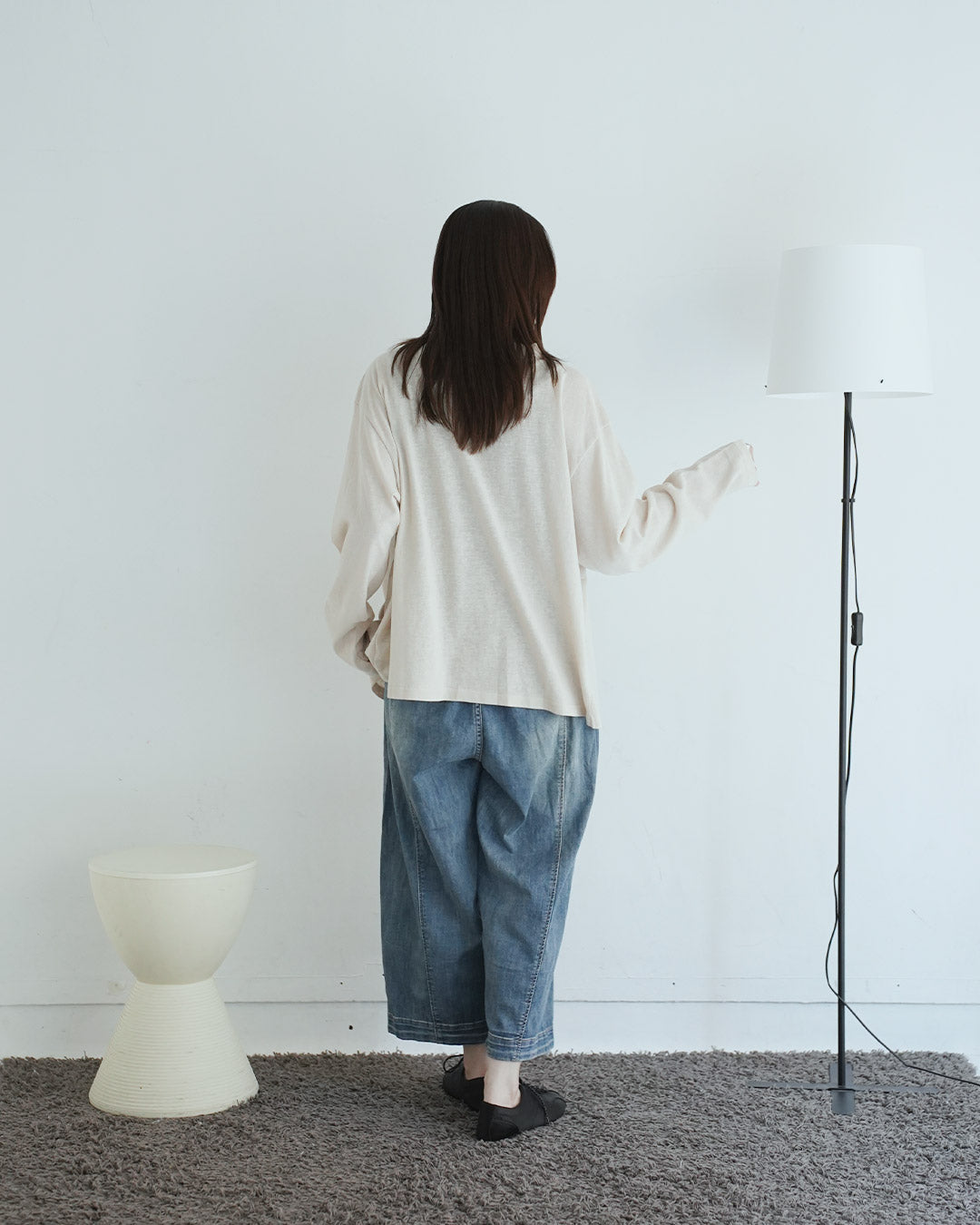 どんな季節でも重宝する!綿スラブカーデ