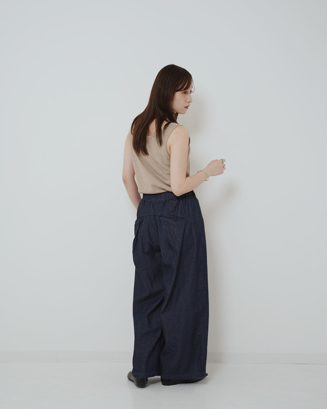 シンプルコットン無地タンクトップ