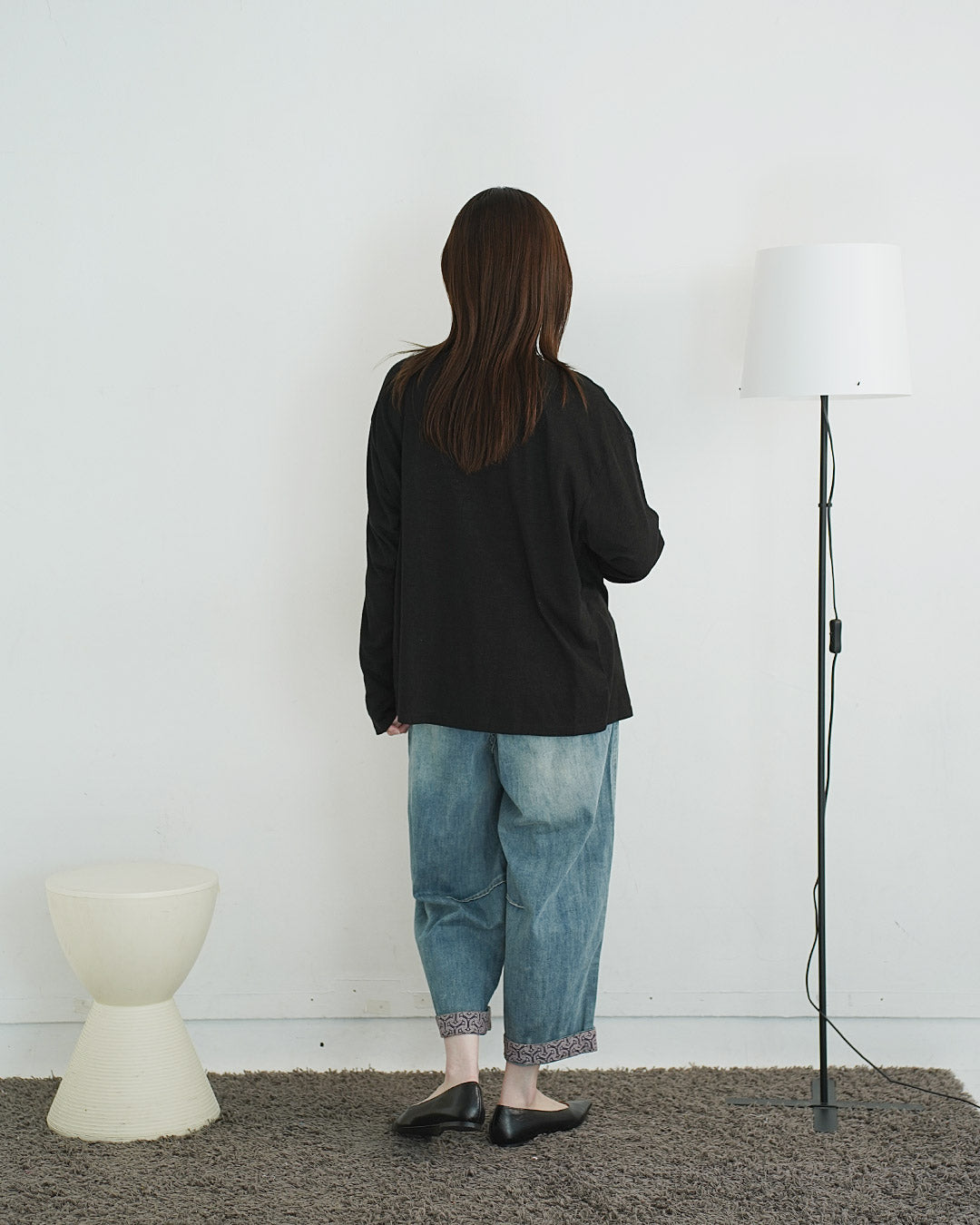 どんな季節でも重宝する!綿スラブカーデ