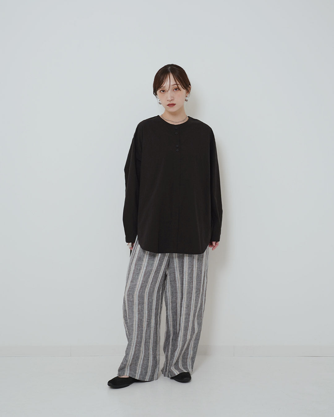 体系隠しゆったりシルエットブラウス