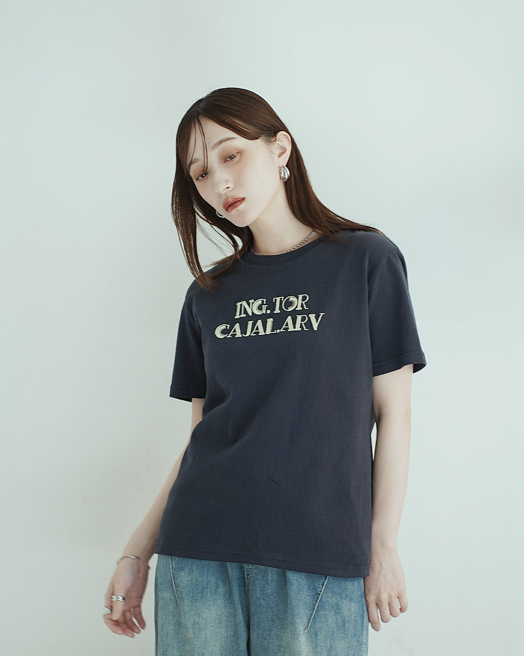 立体チェイン刺繍カットソー