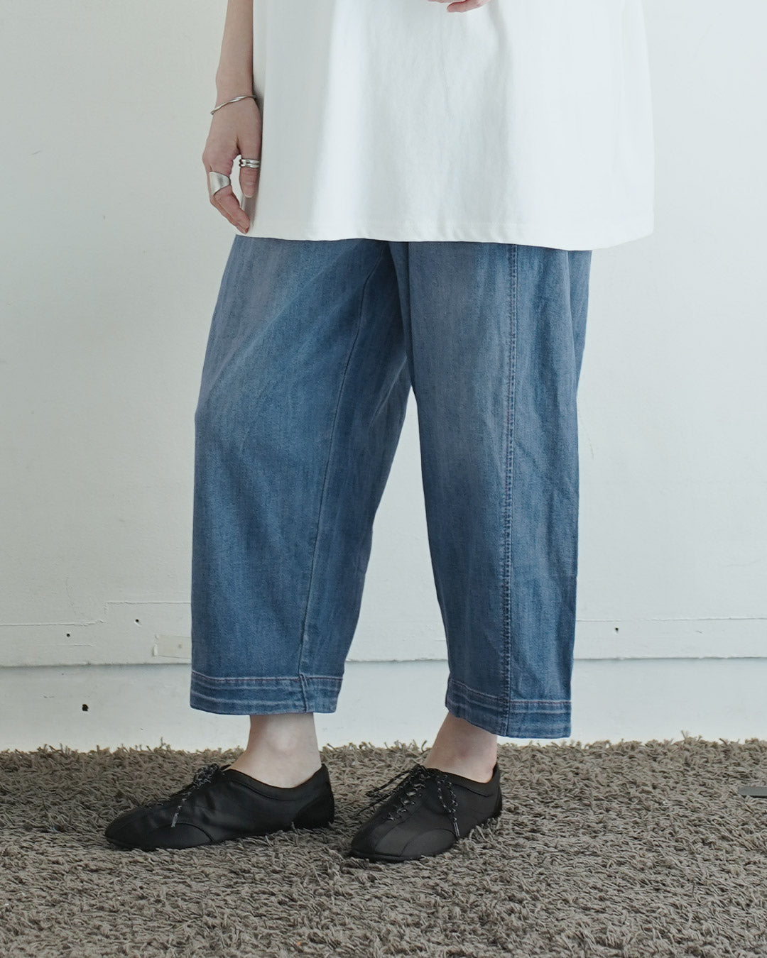 疲れないウエストゴムデニムパンツ