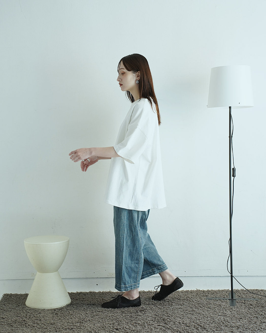 クールネックコットンプルオーバー