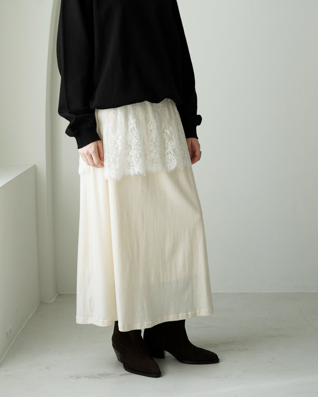 シンプルフレアロングスカート