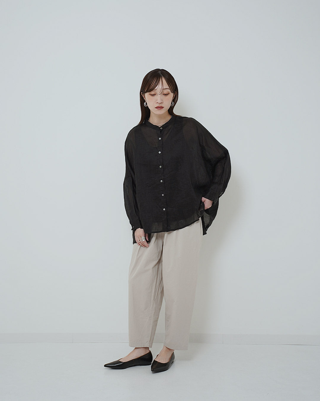 シアーフレアーラウンドシャツ